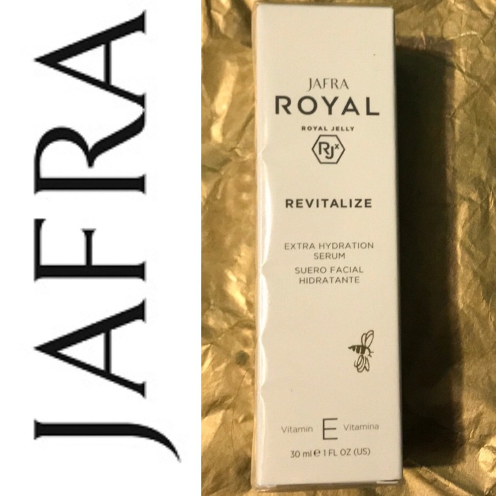 Jafra royal Extra hydration serum